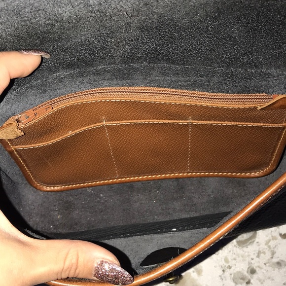 Vintage Dooney & Bourke Crossbody Bag - Picture 6 of 8